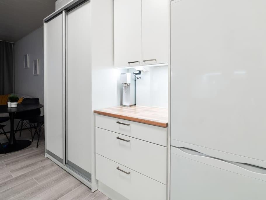 Cozy Roomy Studio Flat Next To Tram Stop @ Kallio هلسنكي المظهر الخارجي الصورة